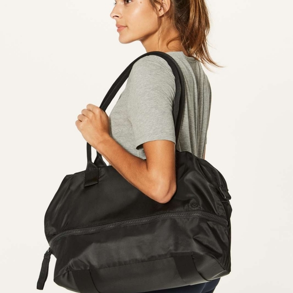 Lululemon Go Lightly Duffel | Midnight black - Picture 2 of 12
